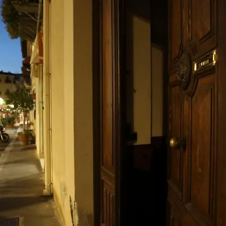 Awa Umberto I Апартаменти Чефалу