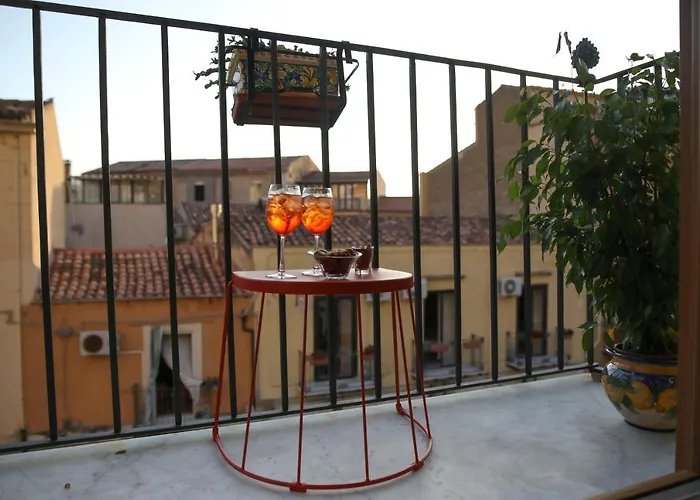 Awa Umberto I Apartman Cefalù